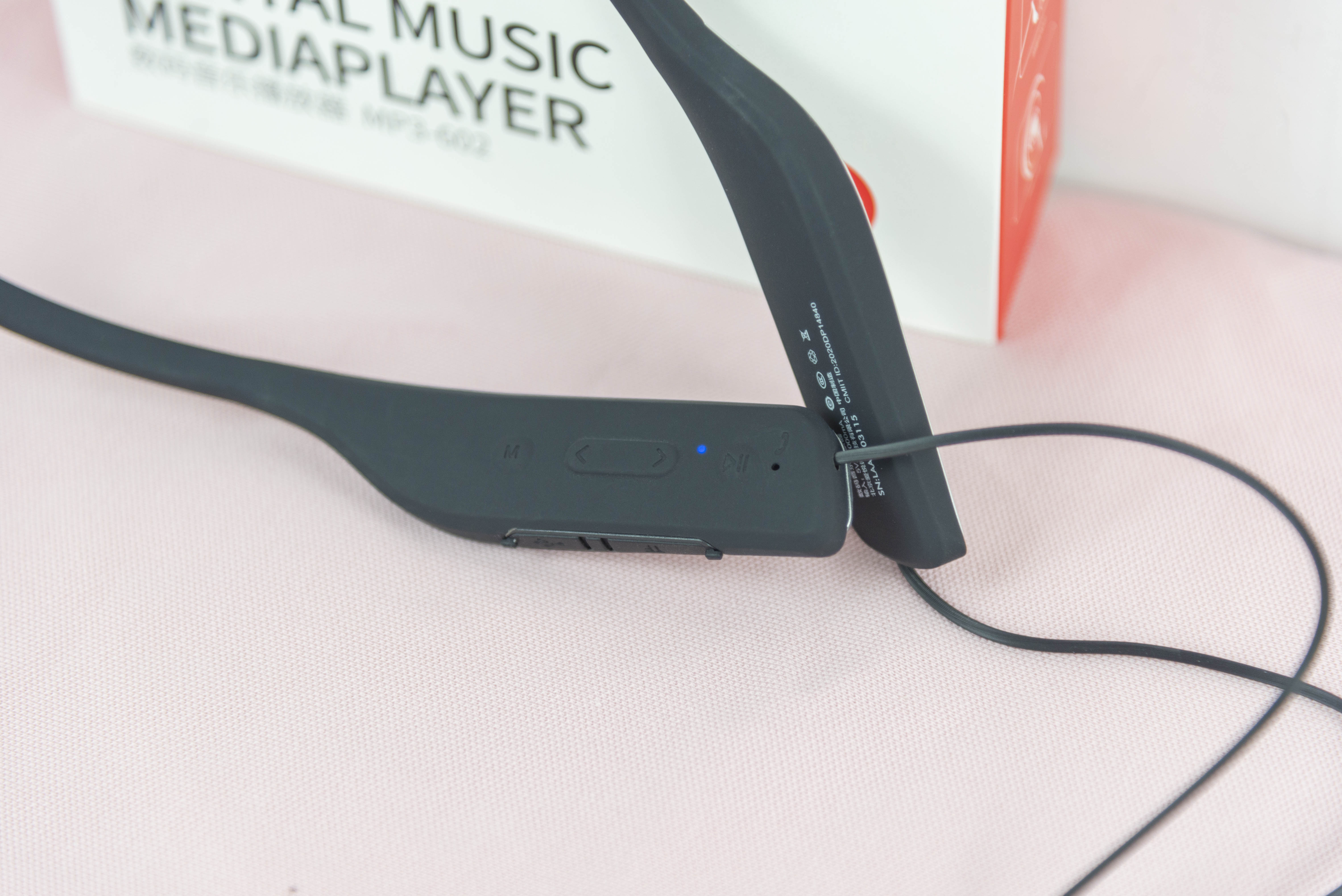 aigo蓝牙项圈耳机评测,aigo耳机头戴式