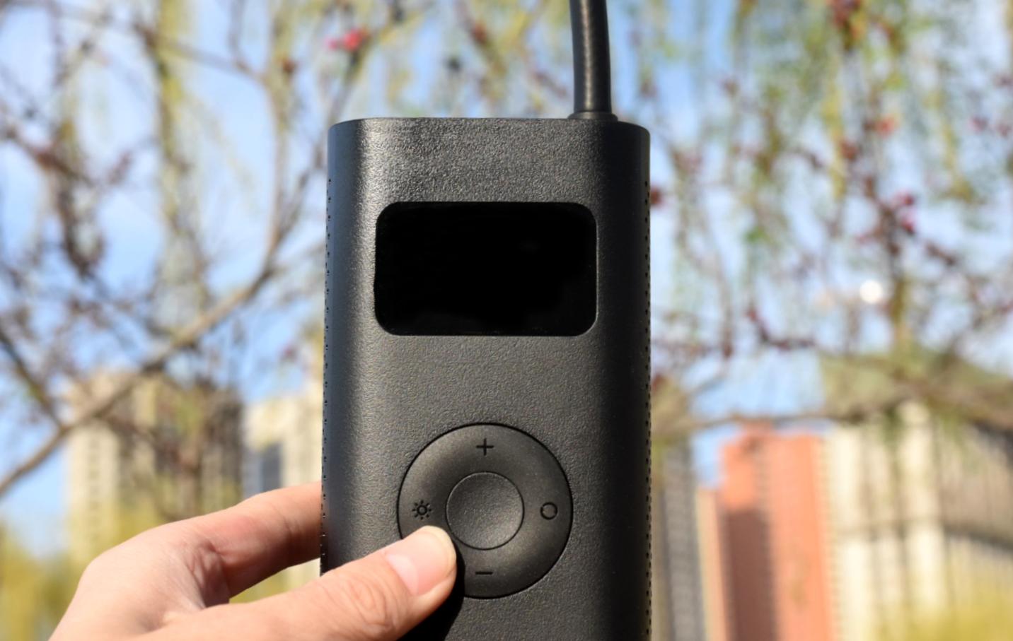 小米充气宝2.4的可以给汽车充气吗,小米最新出的充气宝