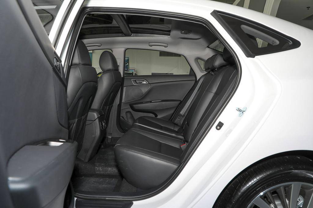 新款名图优点缺点,想买家用自吸2.0的