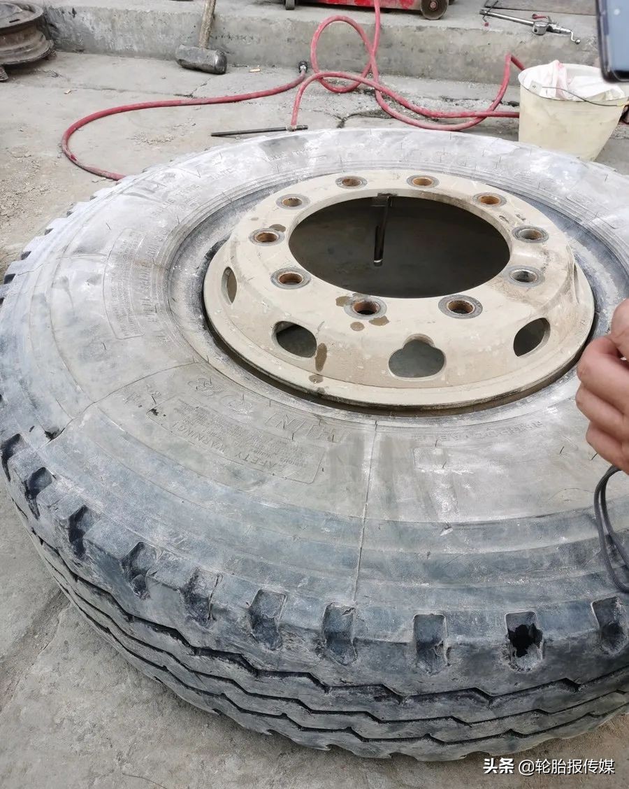 内胎气门嘴怎么补,内胎气门嘴修补方法