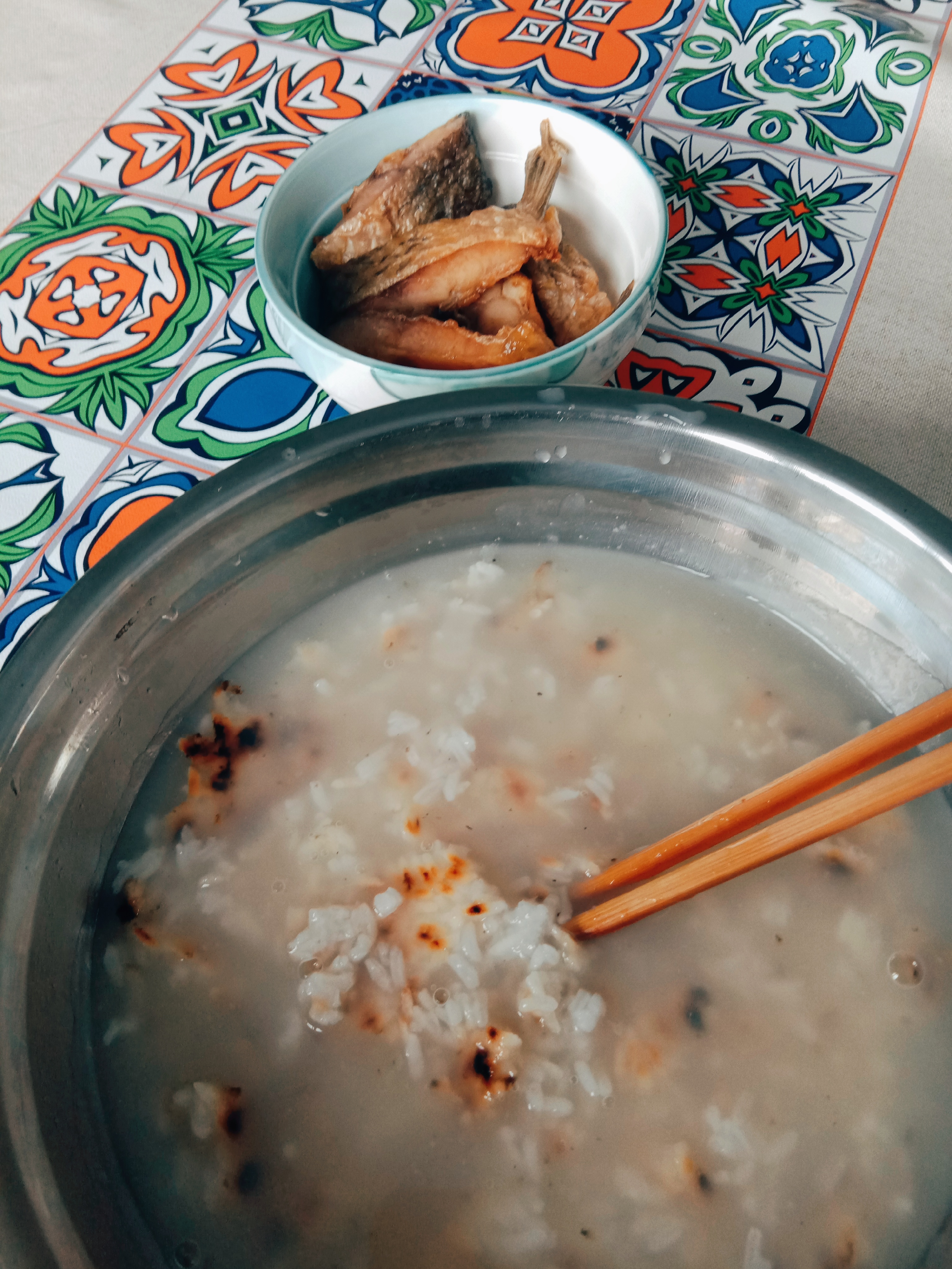 专门烧锅巴粥的锅,可以做锅巴粥的锅