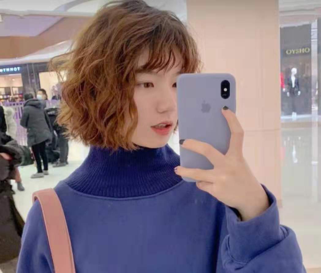 头发少细软塌贴头皮烫发,头发稀少细软适合什么发型烫发