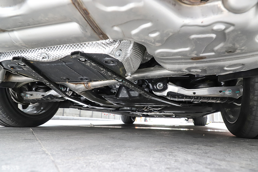 奥迪a6l与宝马x3哪个有面子,奥迪a6l和途昂哪个更有面子