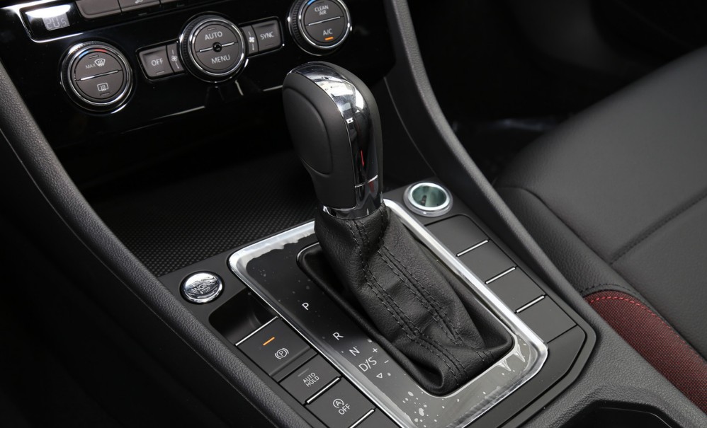 大众宝来19款碰撞,新款大众宝来安全系数