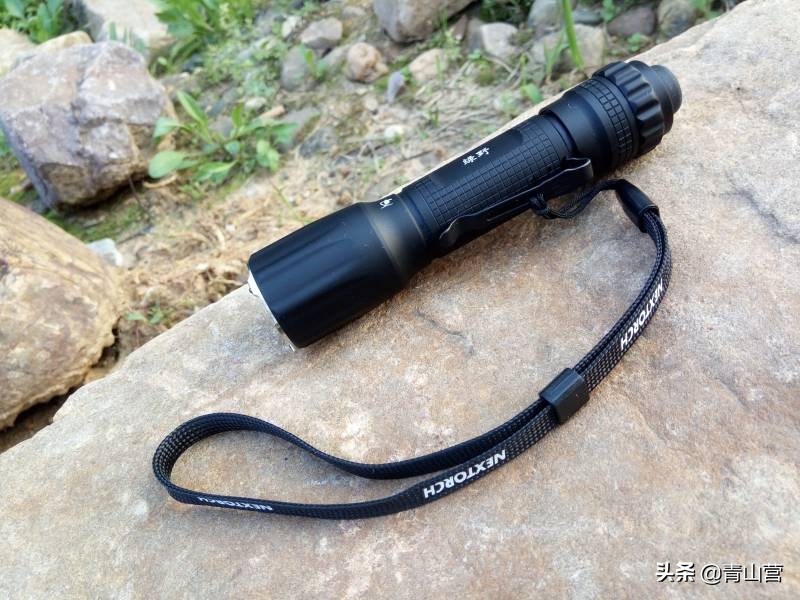 ta15手电,纳丽德ta10手电评测