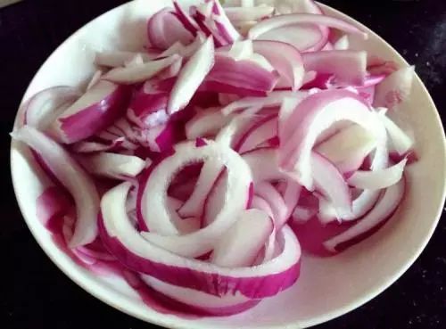 梅雨季节吃什么主食,梅雨季节吃什么中药养生