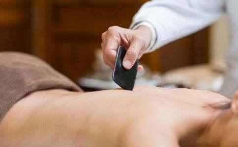 刮痧怎么才能刮出痧,刮痧能排毒能祛湿气吗