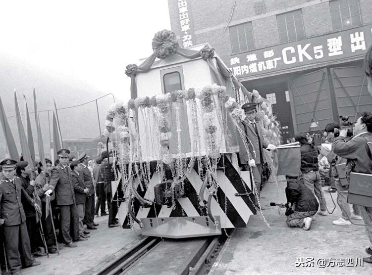 四川改革开放的重大改变,1988年四川改革开放大事记