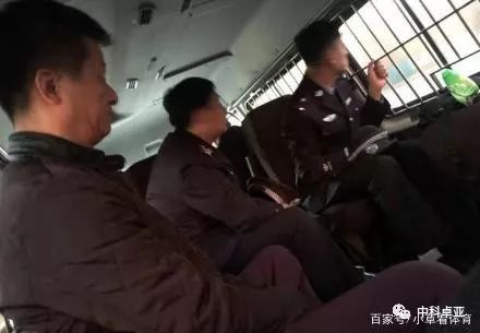 权健老总束昱辉有多少钱,权健束昱辉劳斯莱斯汽车
