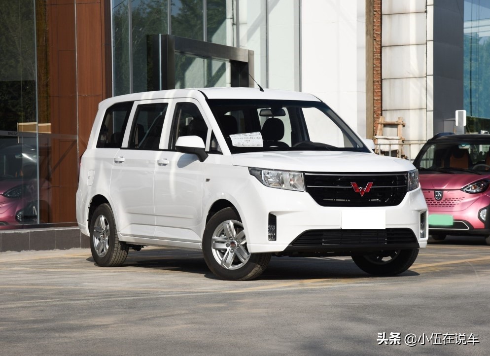 五菱宏光7.18万,五菱宏光plus20年5万公里7座