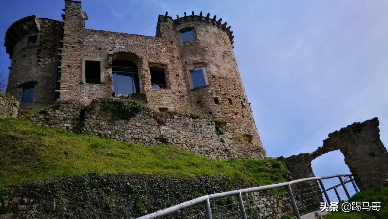 诗人但丁个人简介,意大利文艺复兴的先驱