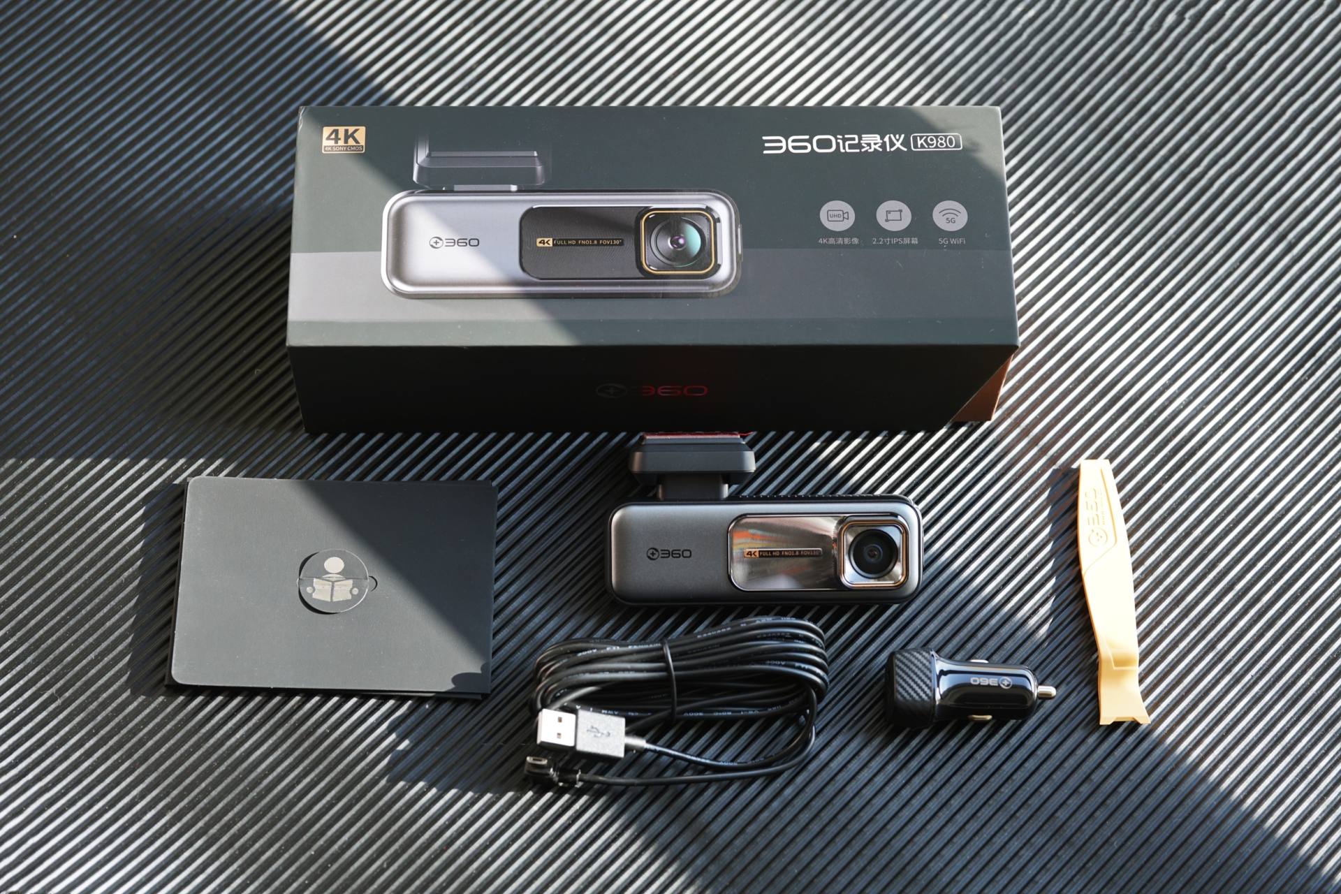 最清晰的高端4k双摄行车记录仪,4k行车记录仪拍摄视频