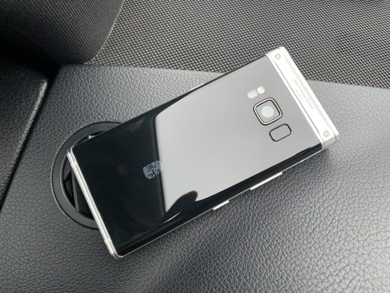 高仿手机跟正品有什么区别,手机高仿和正品的区别在哪