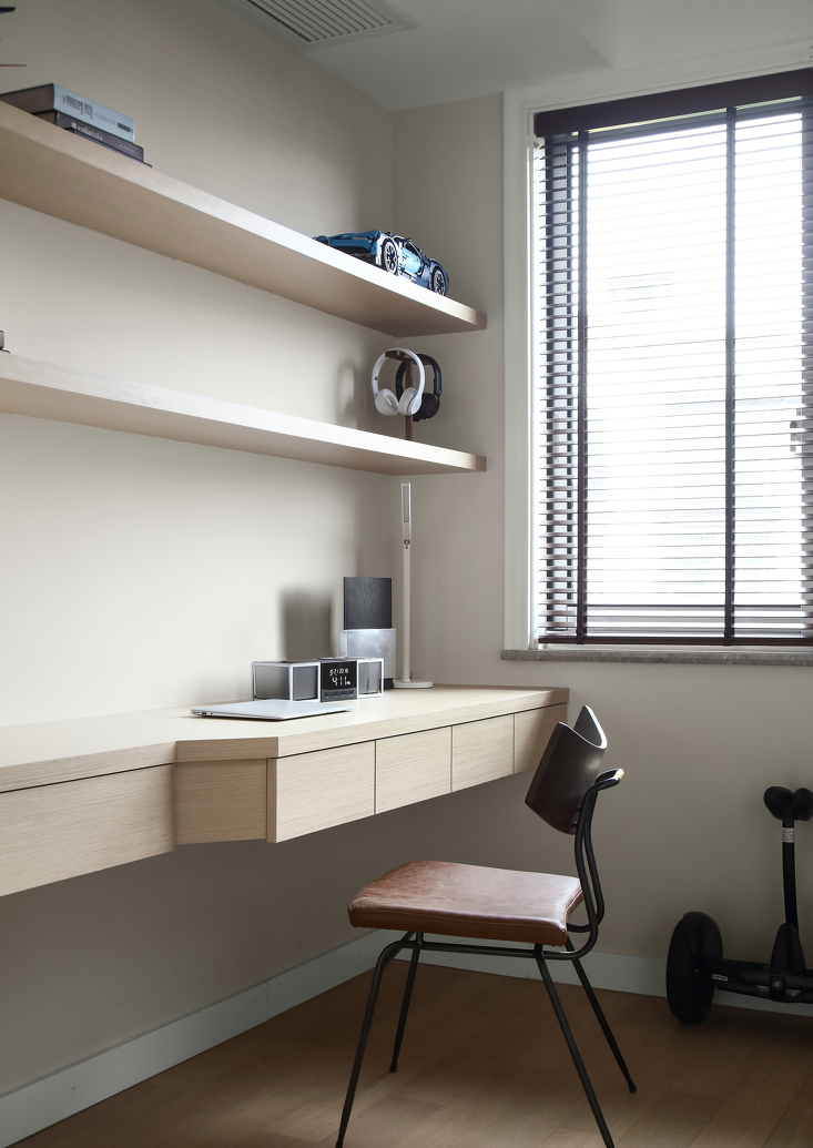 书桌没选好有可能腰肌劳损?这篇书桌选购干货绝了