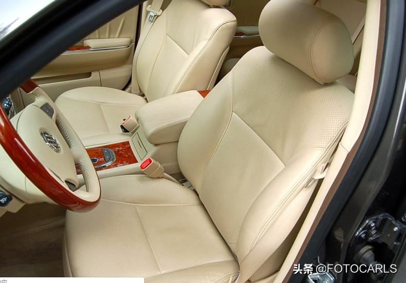 别克老款君越全新车,别克君越老款现在还值得入手么