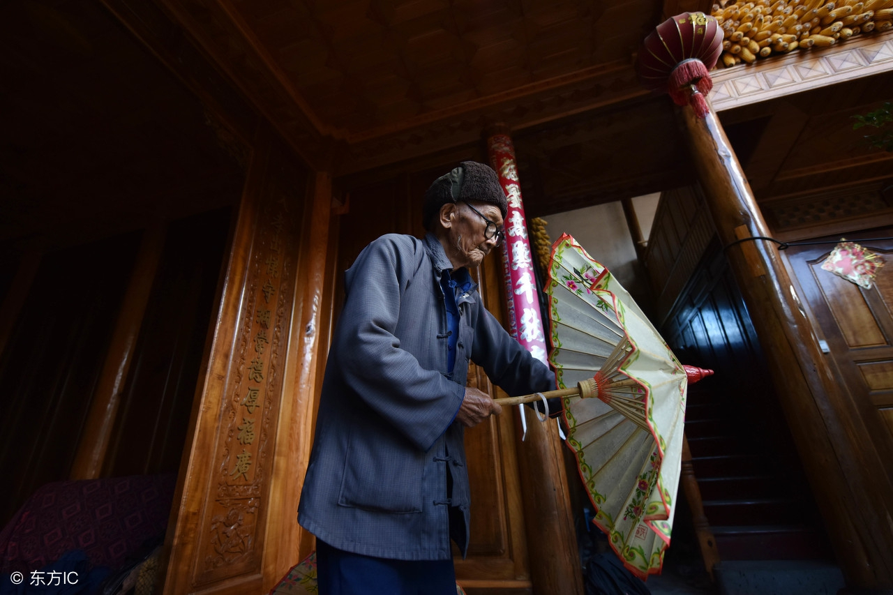 油纸伞最后一个手艺人,油纸伞有名的制作匠人