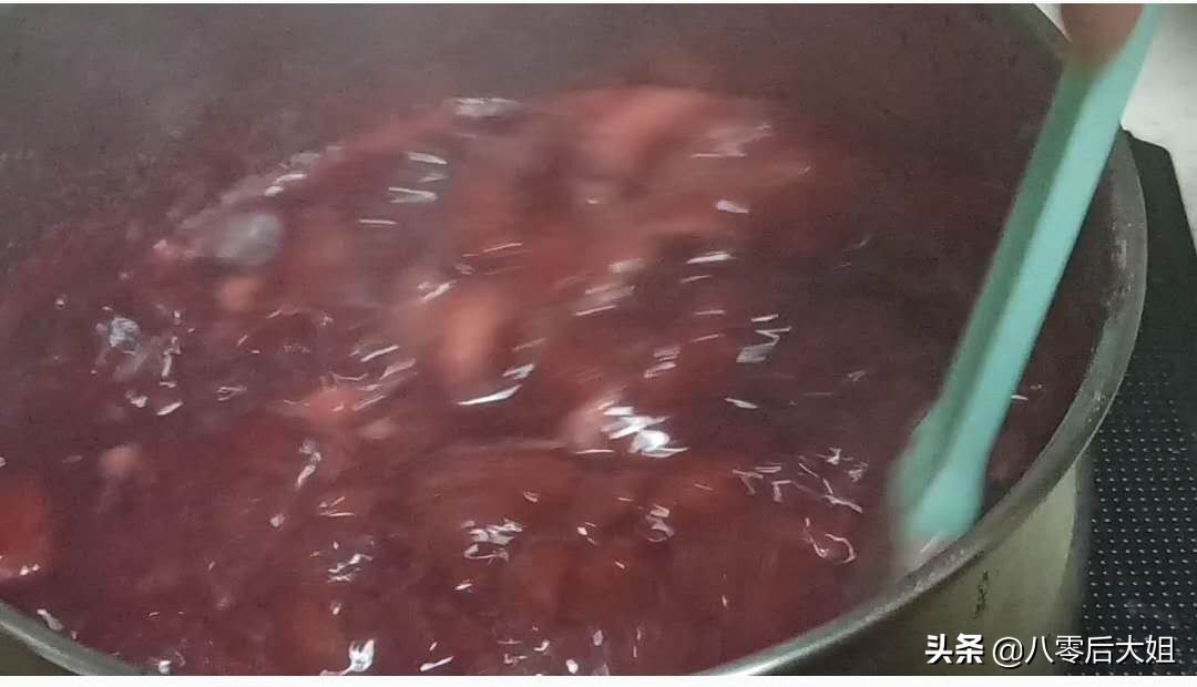 草莓酱怎么样才好吃,草莓酱能不能自己在家做