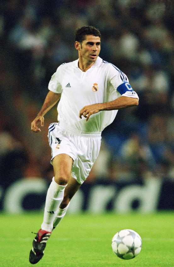 西班牙足球明星排名,西班牙足球十大传奇球星