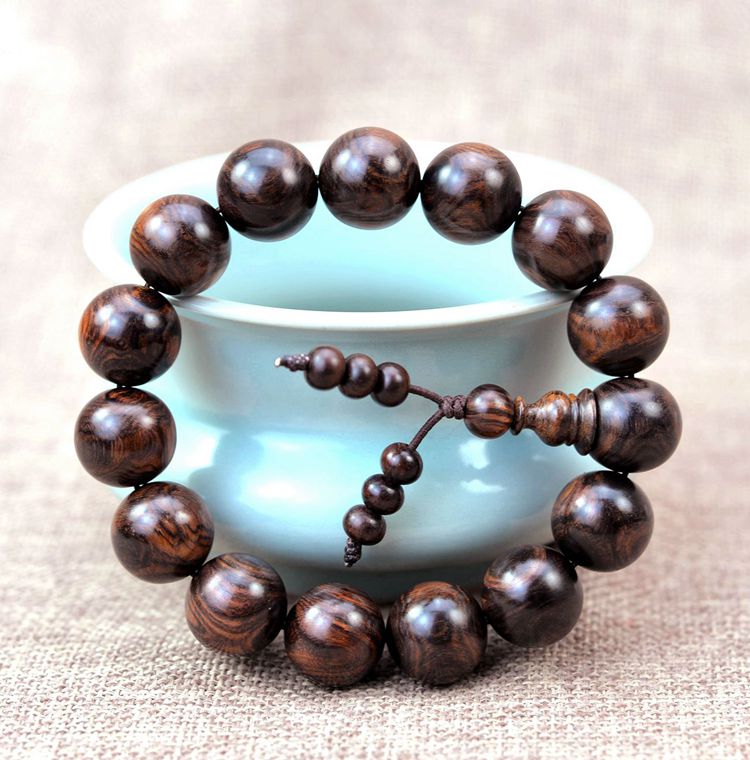 黄花梨手串开裂了怎么处理,海南黄花梨手串开裂了怎么办