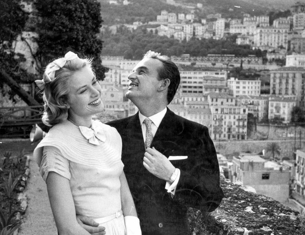 格蕾丝凯利奥黛丽赫本合影,格蕾丝凯利时期的好莱坞女星