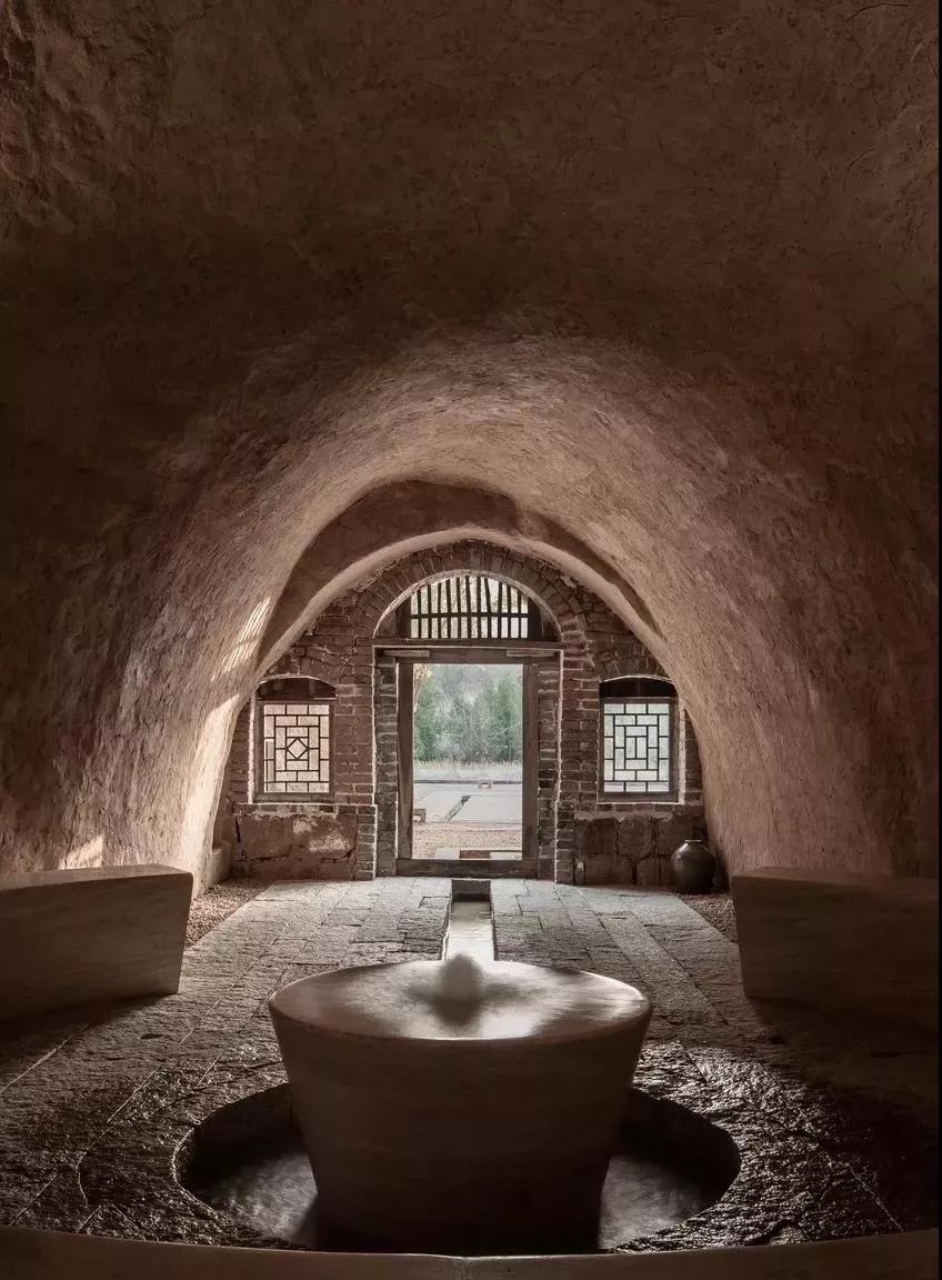 集美组太璞建筑|永威山悦售楼处-最大限度保留窑洞等原生景观