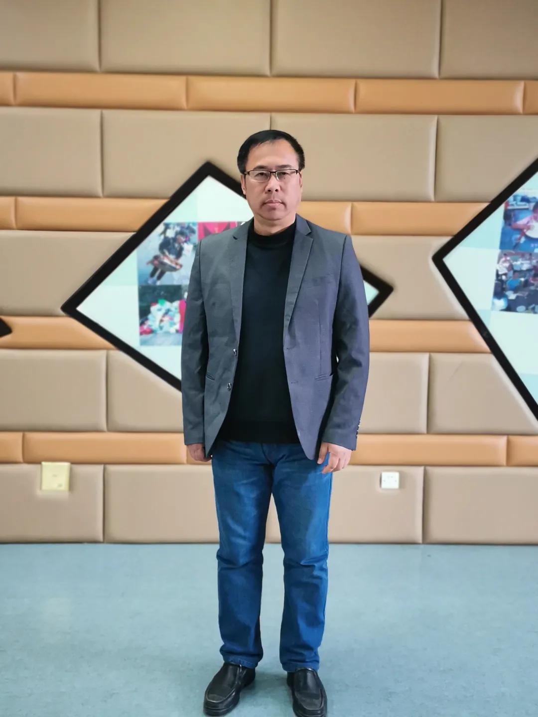 南京市晓庄第一实验小学老师,南京晓庄顶山实验小学老师名单