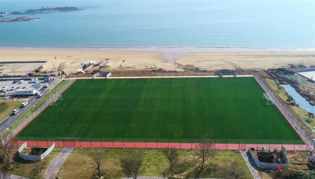 日照山海天足球场,日照足球公园踢球