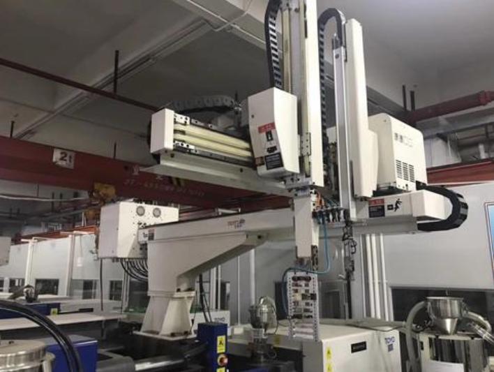 维保师傅的日常,注塑机的维修和维保有前途吗