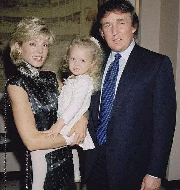 特朗普三个女儿合影照片,特朗普女儿100张罕见照片曝光