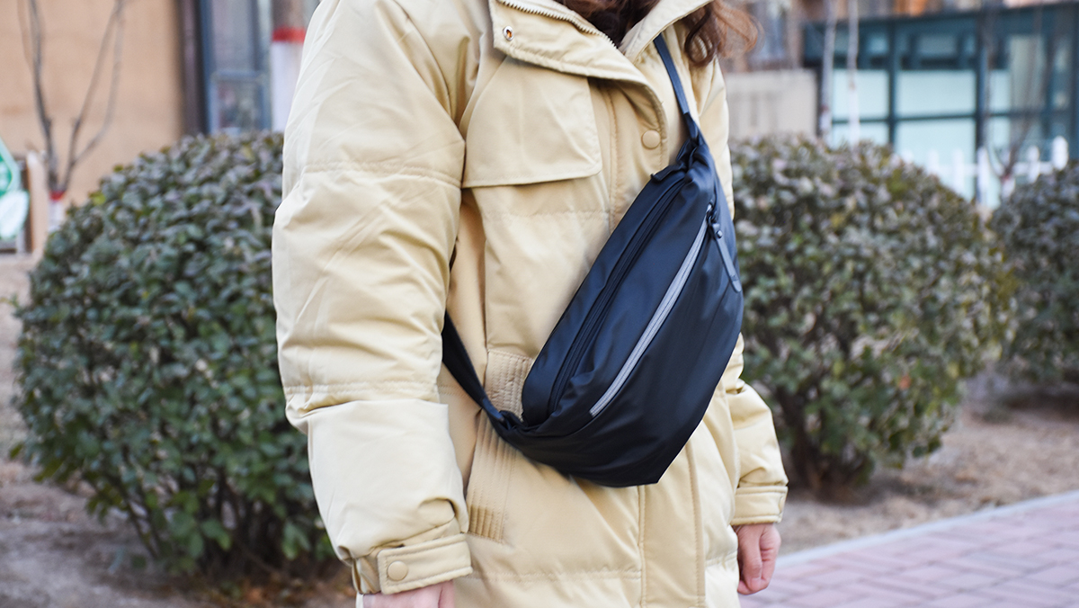 小米69元胸包怎么样,小米多功能运动休闲胸包