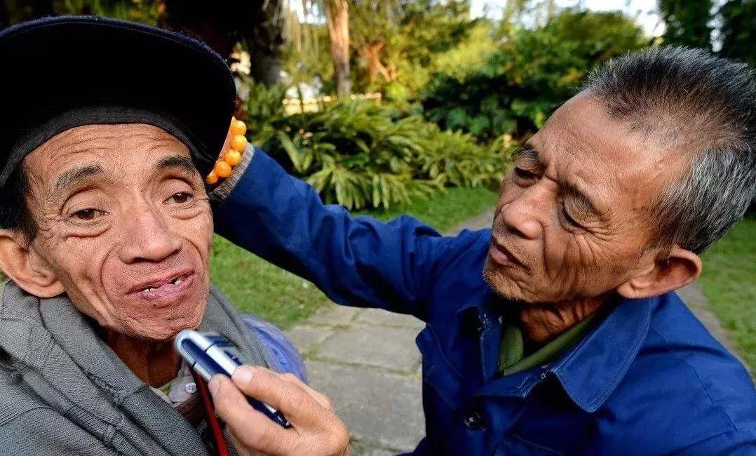 弟弟智障怎么办,弟弟得了癌症晚期