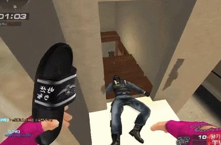 韩国人喜欢穿三线拖鞋吗,韩国人衣服为什么有三条杠