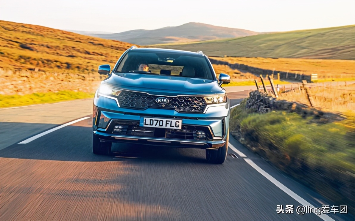 起亚索兰托是一款技术含量高的SUV