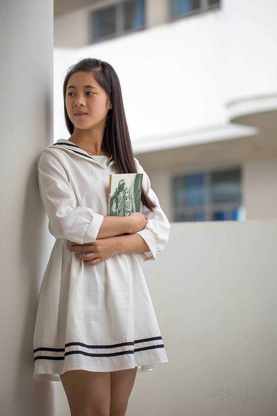 在女生面前被扒了裤子，正常人会怎么做？而他却不一样