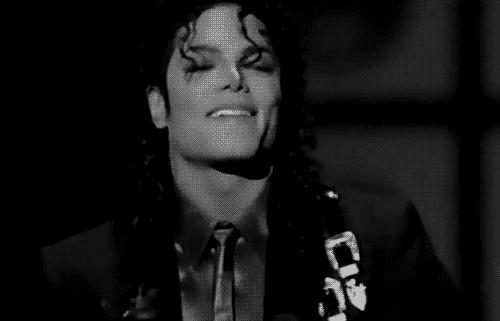 巨星天王“冤死”10年后再被鞭尸：人血馒头好吃吗？！