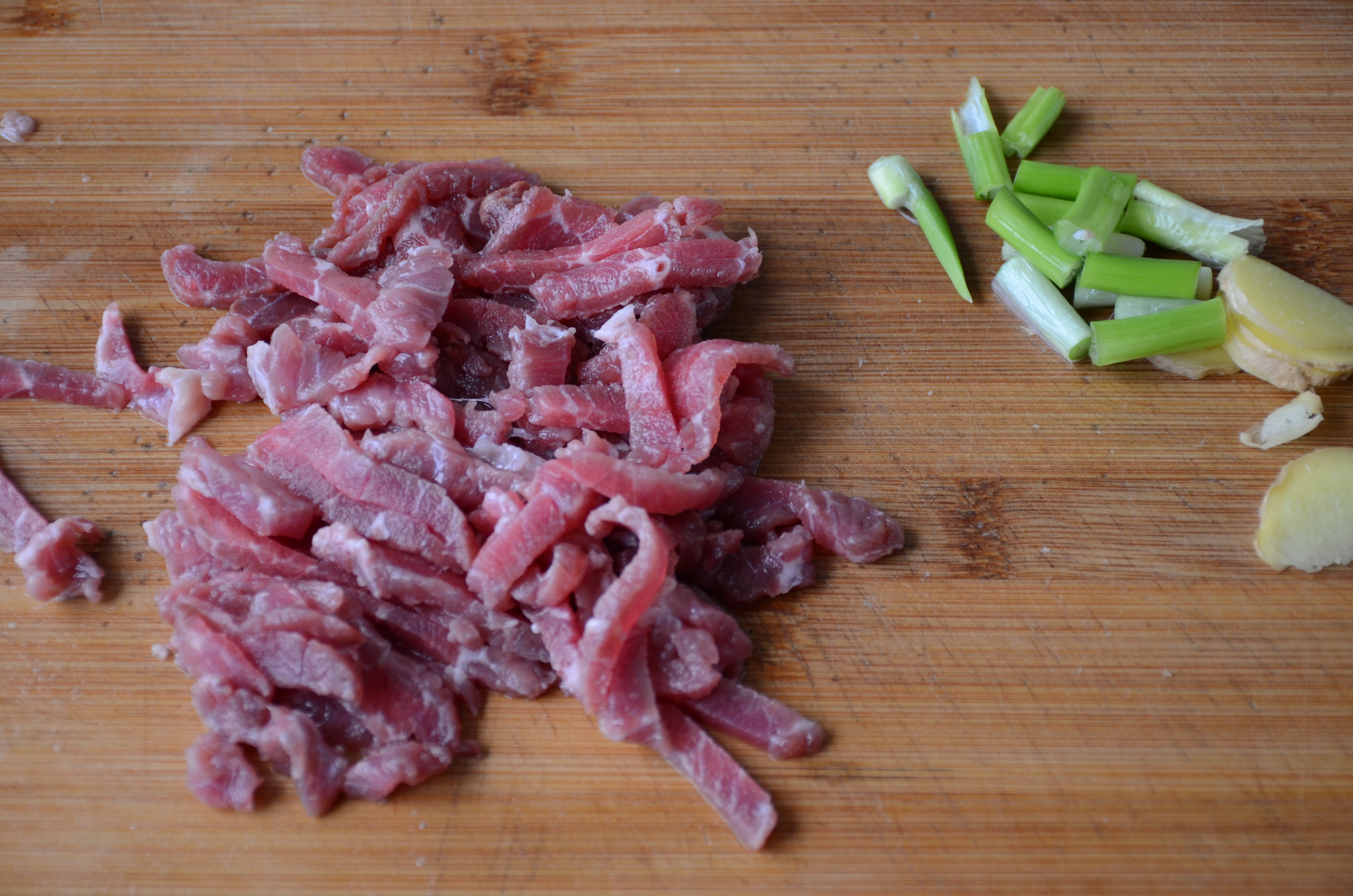 蒸面的正确做法视频,用熟面条做蒸面的步骤