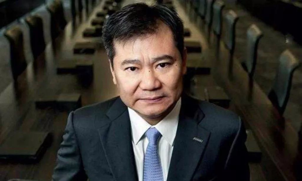 0元卖球队，放弃苏宁控制权，马云投了10亿后，张近东再次行动