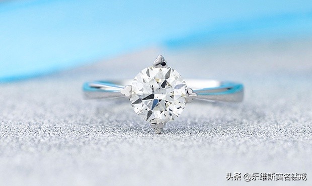 婚戒买白金戒指合适吗,白金戒指好不好