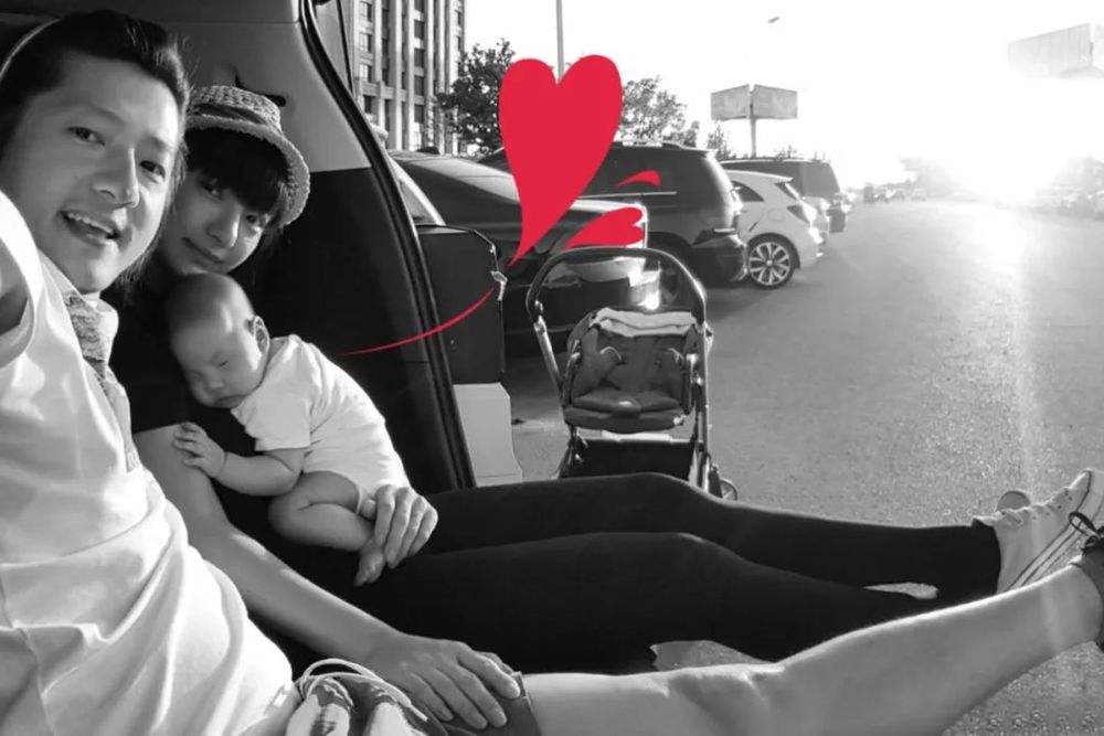 第一文青夫妻40岁了：结婚生子就是最浪漫的事