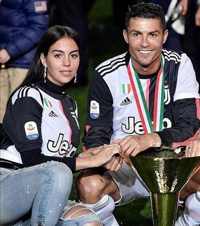 全球第一高富帅被柜姐拿下,世界上最厉害的海王c罗