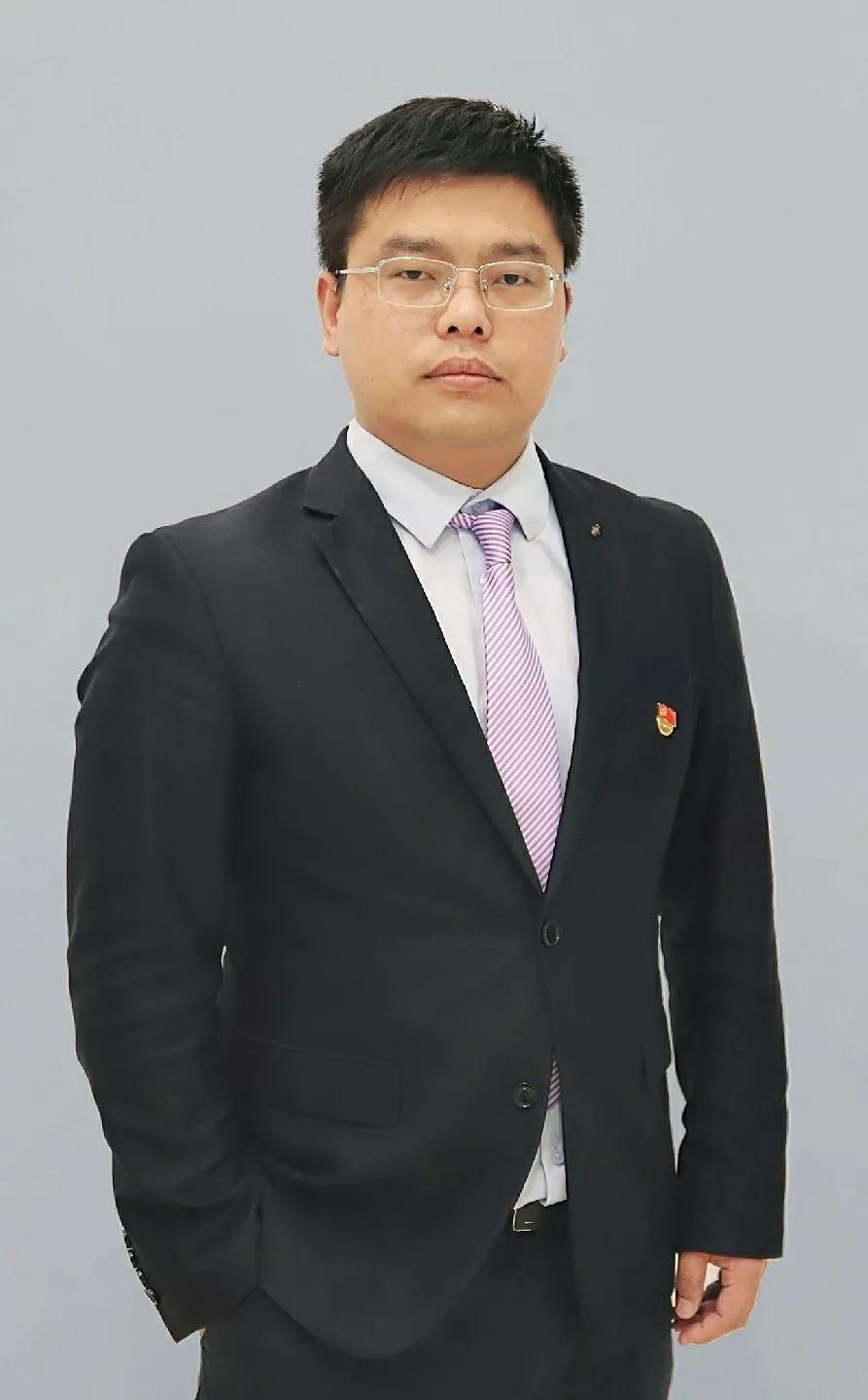 我俩分开住好几年了,丈夫拿我身份证*款贷**却还不上,我有权拒绝还贷吗?