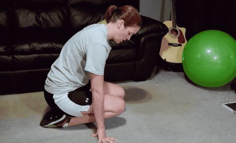 跑步后如何拉伸小腿肌肉,跑步后防止小腿变粗拉伸动作视频