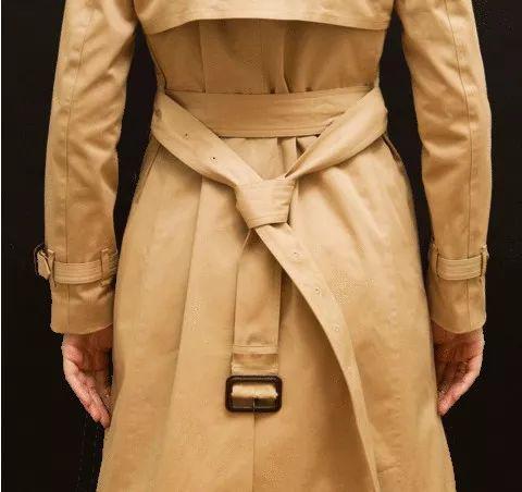 腰带系法简单又实用,最简单腰带系法蝴蝶结