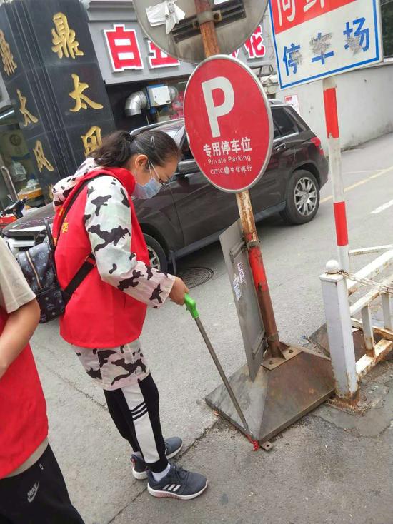 红马甲志愿者招募,红马甲志愿者为您服务