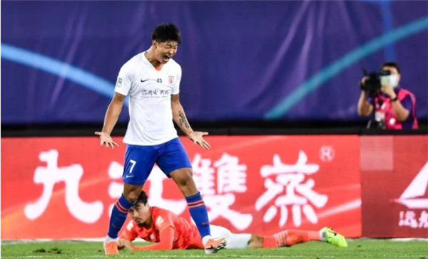 恒大最精彩的反击,恒大后场失误的视频