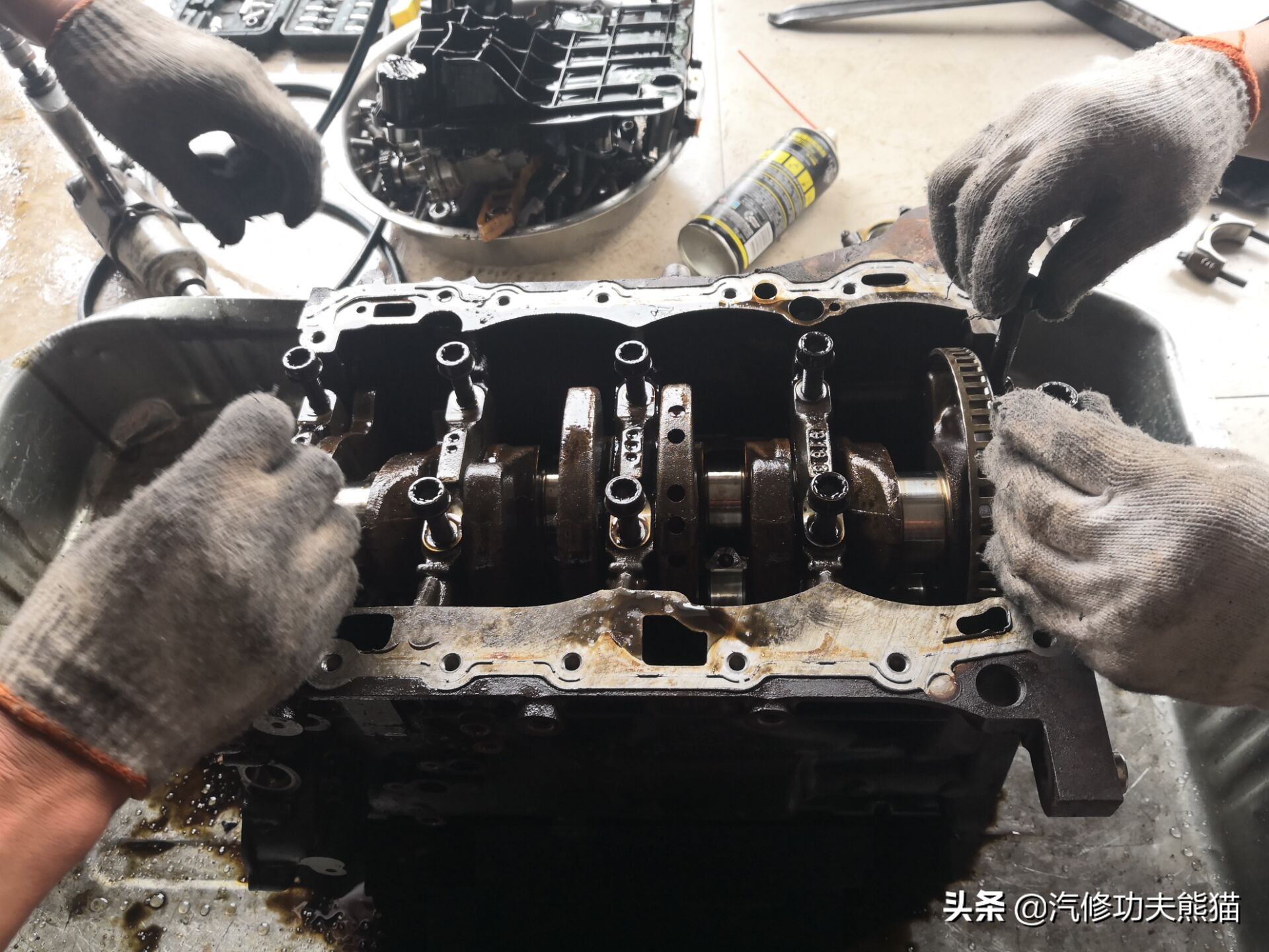 昊锐ea888二代换正时链条,昊锐ea888漏机油的地方是哪些