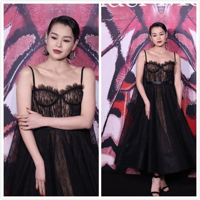 胡杏儿港风侧背头穿大红礼服,胡杏儿吊带裙图片