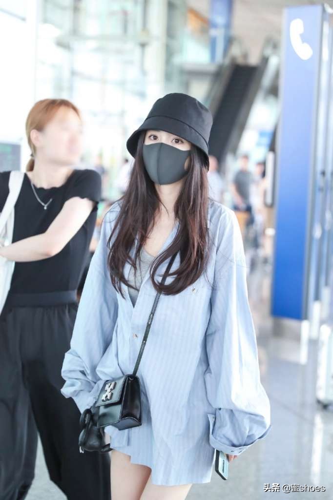 杨幂穿什么鞋子最好看,十一假期穿什么