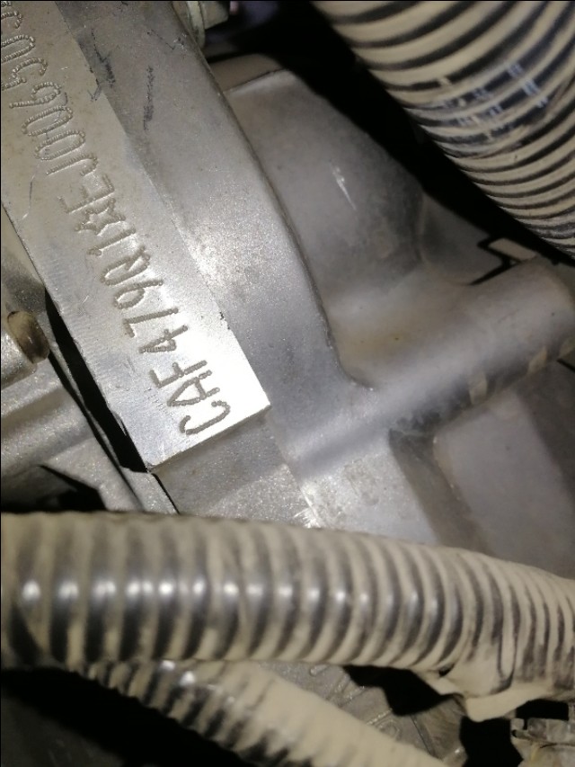 2.3tbj40发动机号在什么位置,车辆发动机号位置