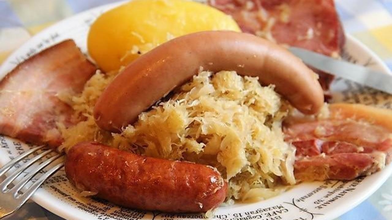 原来欧美人喜欢这样炖肉，简单美味又馋人，一大锅都不够吃